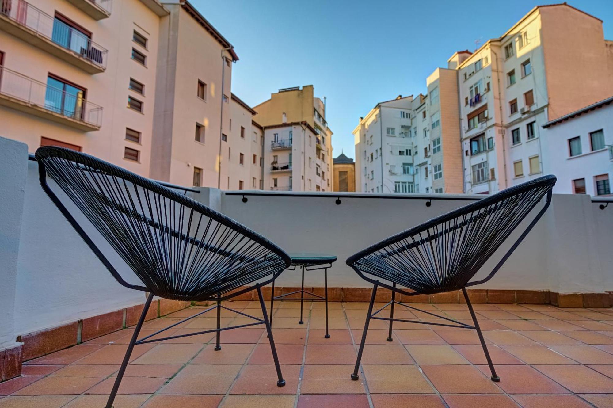 Apartamento El Conde By Clabao Pamplona Kültér fotó