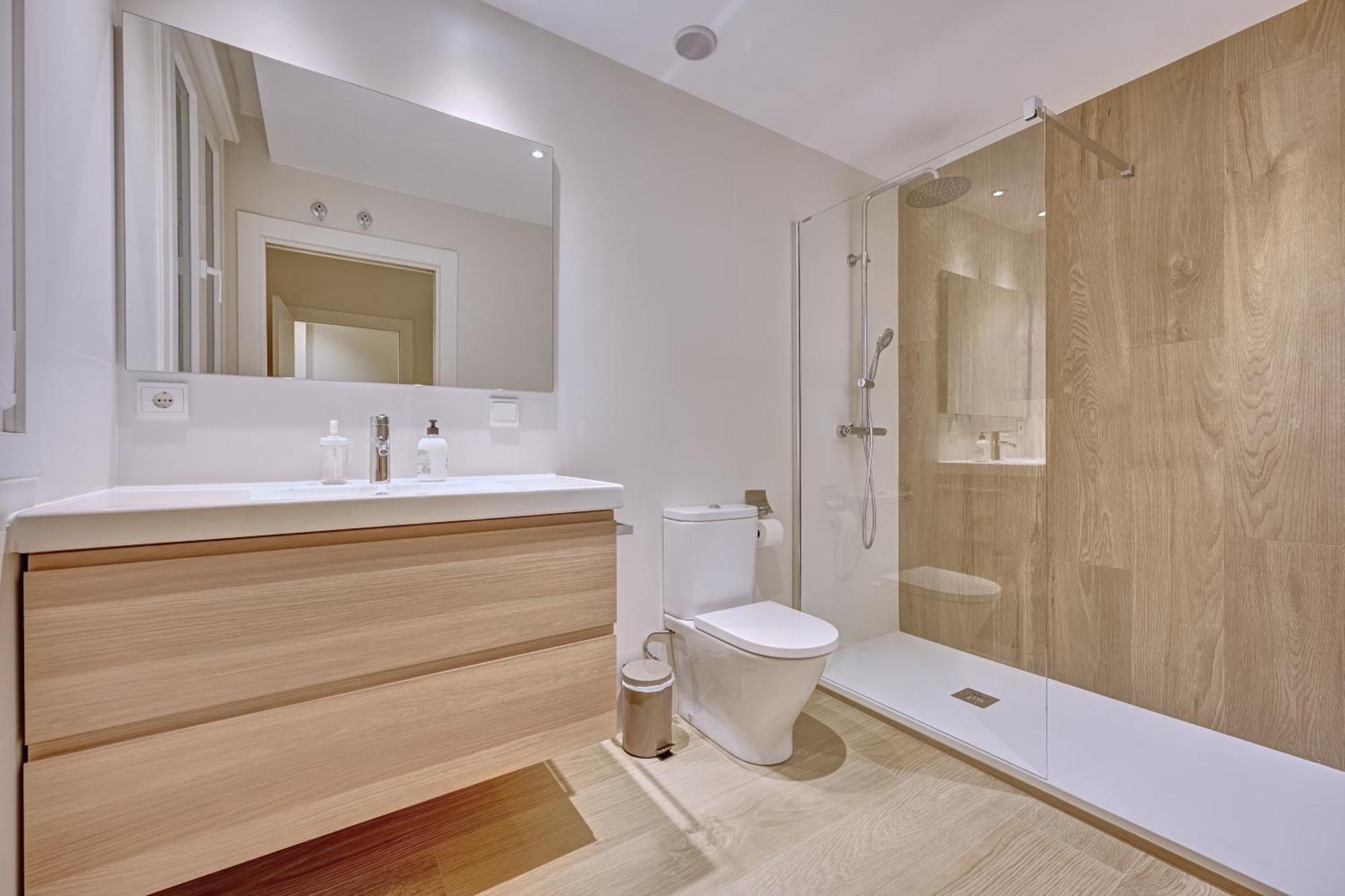 Apartamento El Conde By Clabao Pamplona Kültér fotó